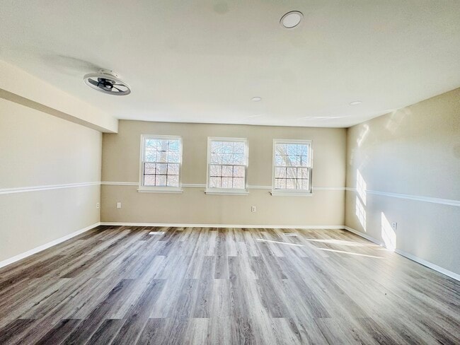 Photo - 40 Badger Gate Ct