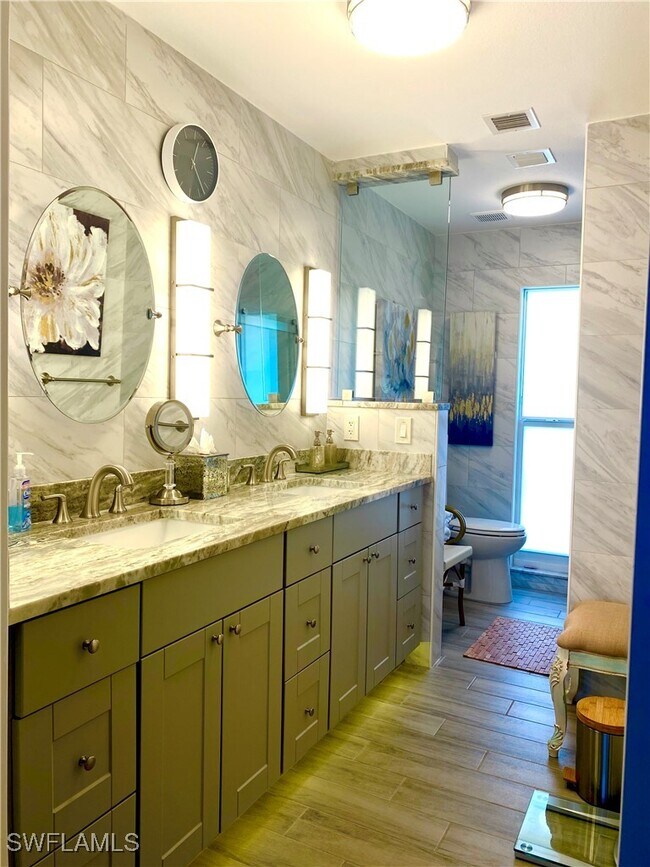 Photo - 306 Palm Dr Unit 2