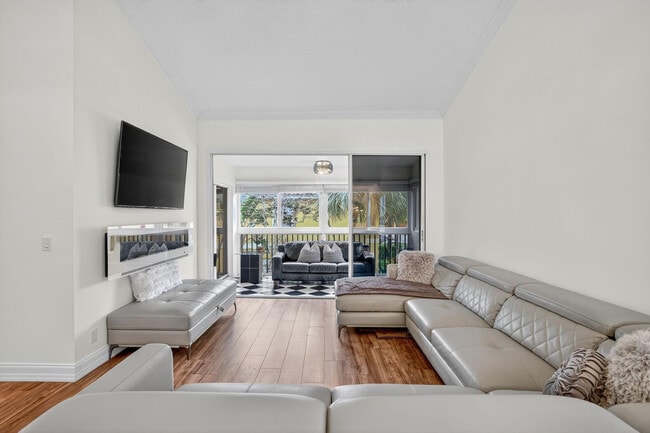 Photo - 2121 S Ocean Blvd