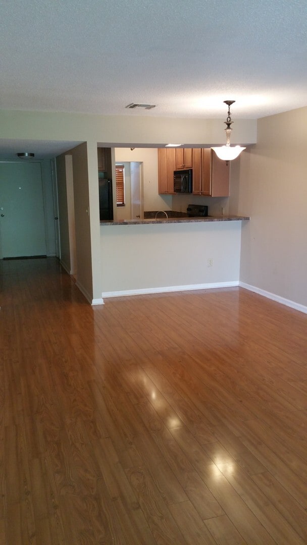 Photo - AUDUBON PLACE CITY CONDOMINIUMS