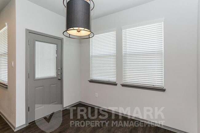 Photo - 239 Grn Valley Dr