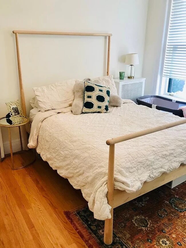 Photo - 1053 Beacon St