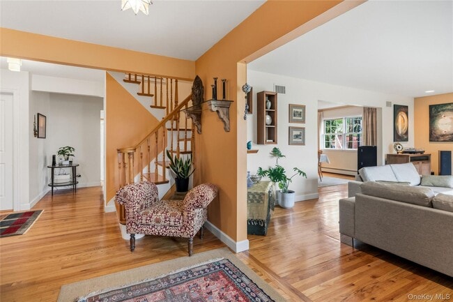 Photo - 44 Sully Dr