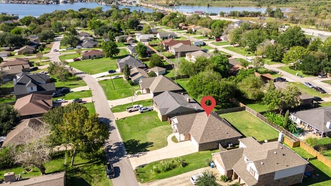 Photo - 12738 Lake Conroe Hills Dr