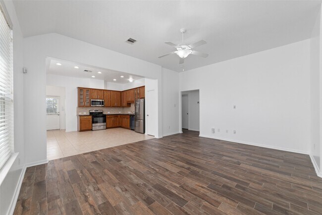 Photo - 9338 Logans Run Ln