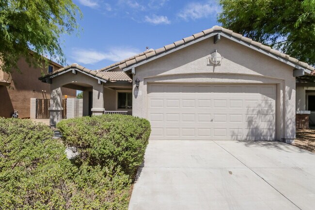 Building Photo - 5322 W Jessica Ln