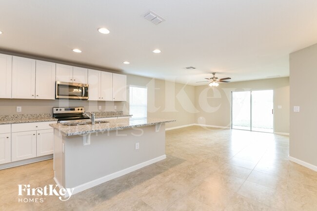 Photo - 405 Earhart Dr