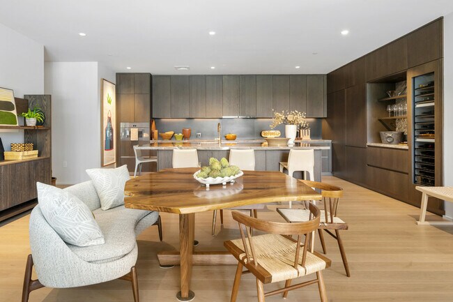 Photo - 171 Sawmill Cir Unidad 304 Rental