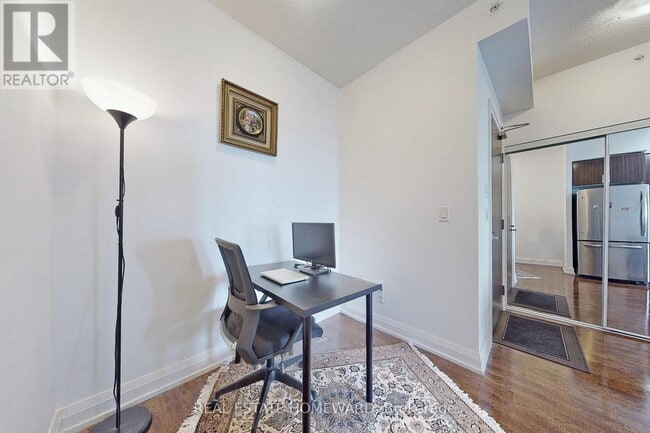 Photo - 7161 Yonge St Unit 2430