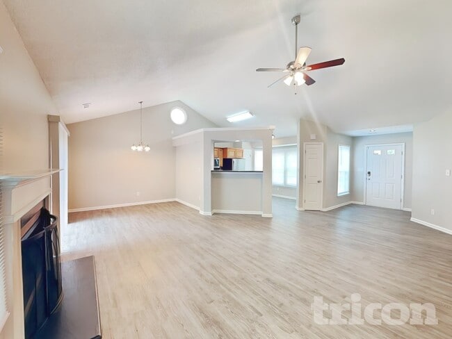 Photo - 3617 Rosedown Dr