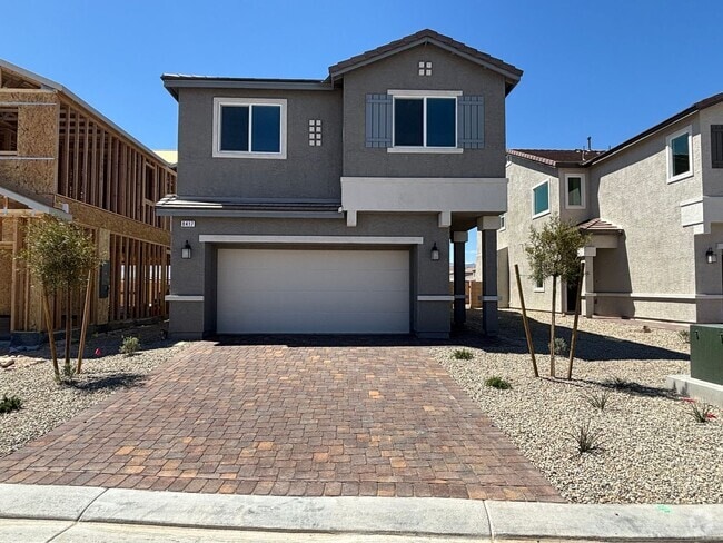 Building Photo - brand new home