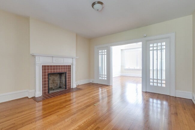 Photo - 2602-2606 Monument Ave