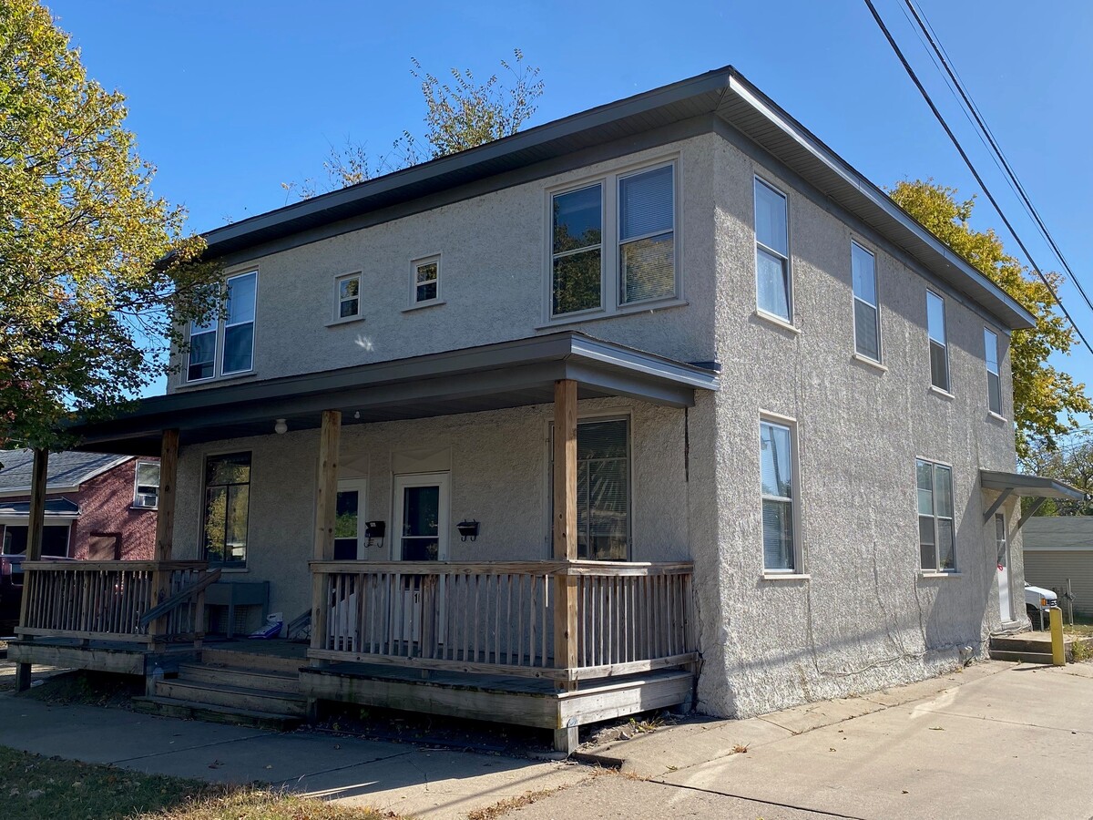 Photo - 716 Saint Andrew St Townhome