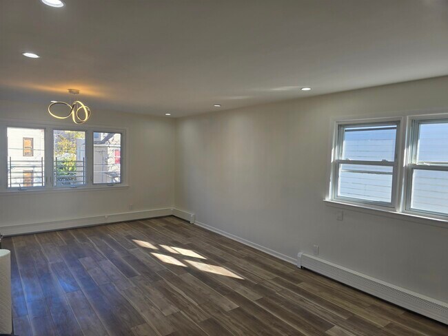 Photo - 157 Neptune Ave Unit 2