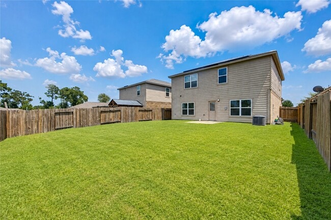 Photo - 22534 Cloverland Field Dr