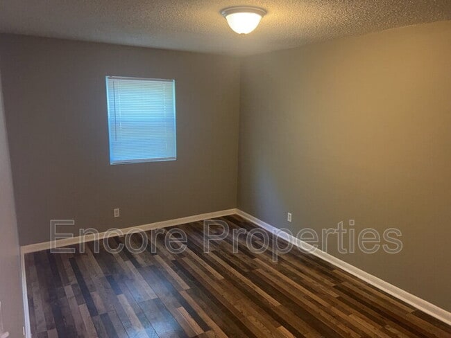 Photo - 1200 N Hyde Park Ave Unit C