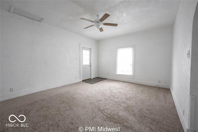 Photo - 1433 W 5th St