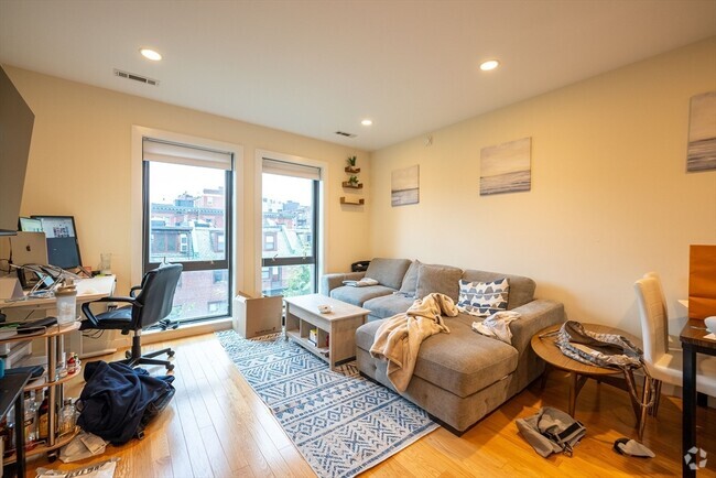 Building Photo - 9 Miner St Unit 304 Rental