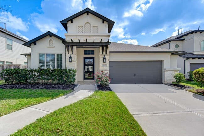 Building Photo - 1930 Creekwood Cv