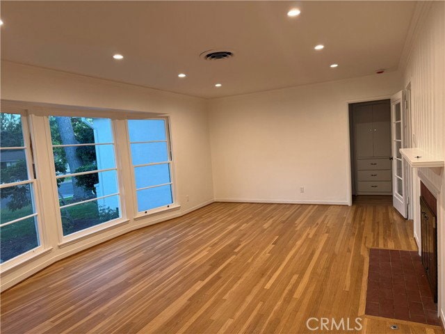 Photo - 1765 Sharon Pl