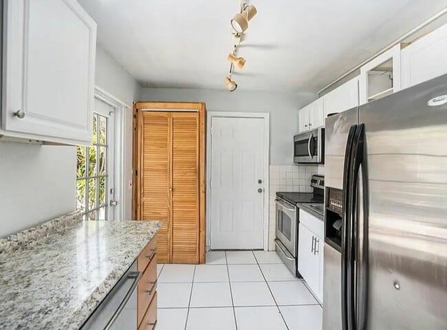 Building Photo - 7125 14th Ave S Rental