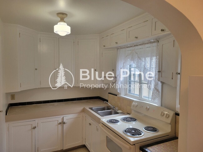 Photo - 302 12th St Unidad 2