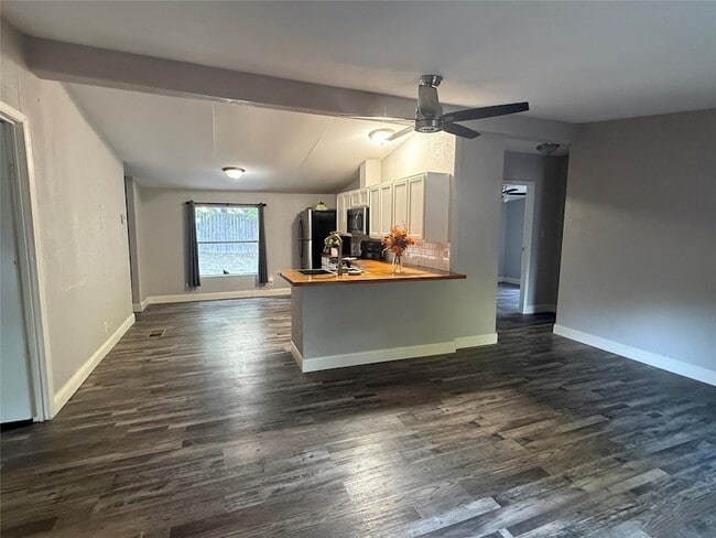 152 Pennell Rd