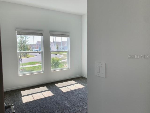 Photo - 656 Grove St