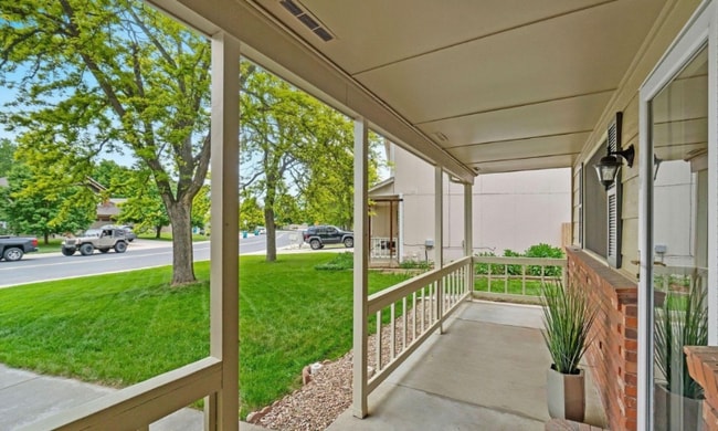 Photo - 2431 Sunstone Dr