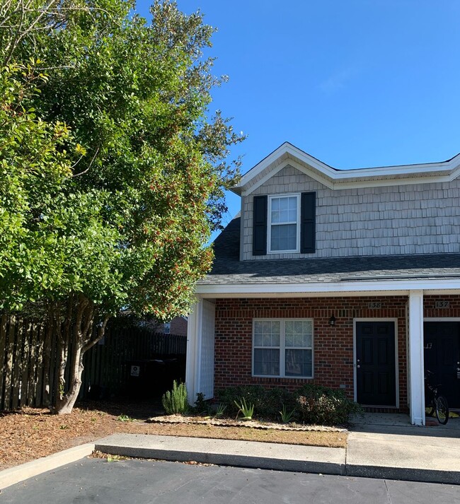 1 Bedroom 1.5 Bathroom Townhome in Myrtle ... - 1 Bedroom 1.5 Bathroom Townhome in Myrtle ...