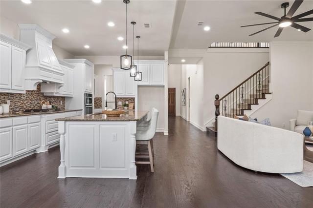 Photo - 2820 Annandale Dr