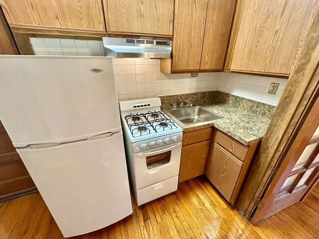 Photo - 2339 N. Geneva