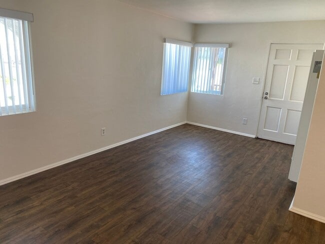Photo - 2300 Chatsworth Blvd