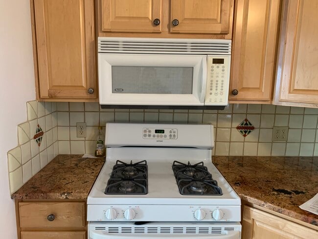 Photo - 90 W Camino Manzana Unit B