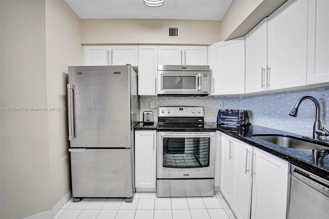 Photo - 3300 NE 191st St Condo Unit 303