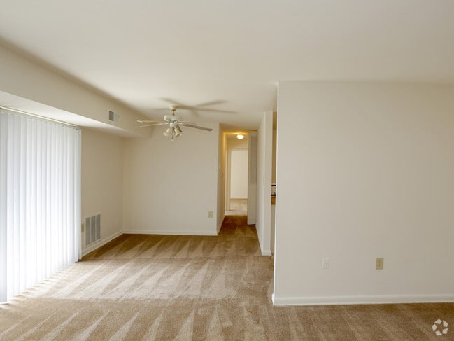 2BR, 1BA