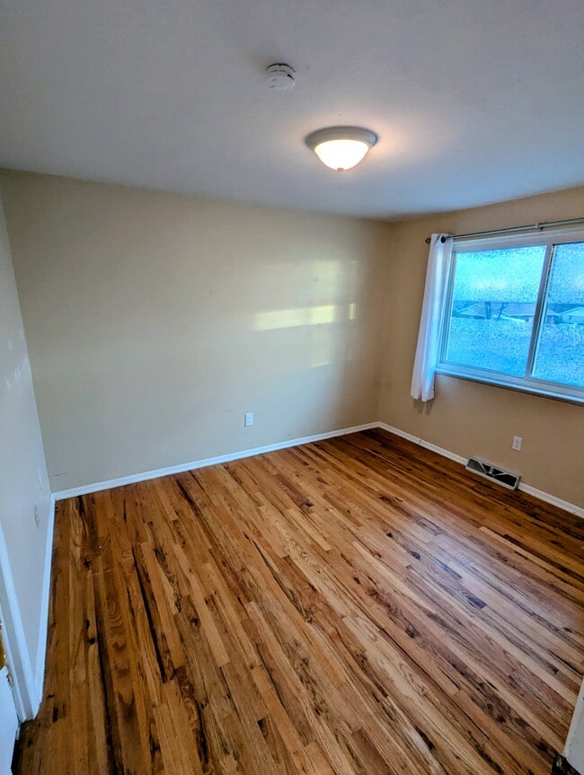 Photo - 1340 Dawson Dr