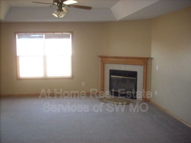 Photo - 3917 W Parkridge Cir