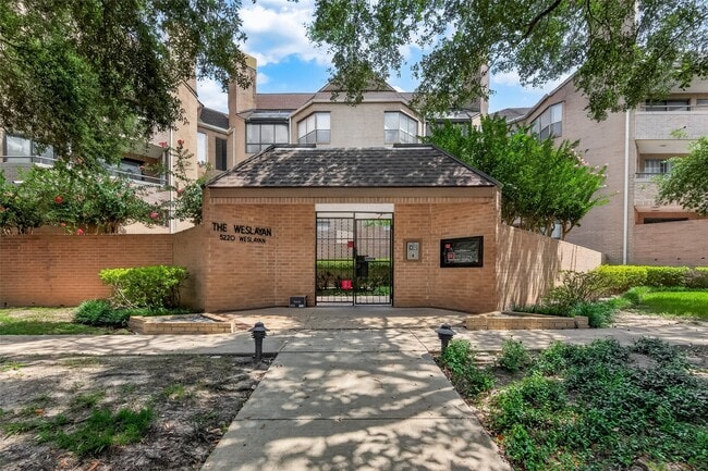 Photo - 5220 Weslayan St Unit 107