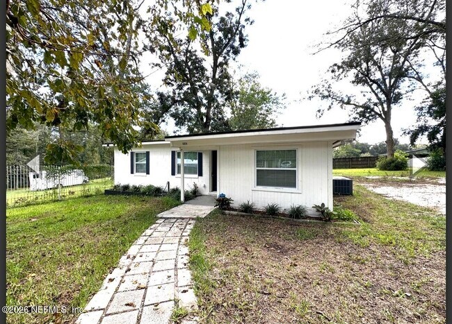 Photo - 8054 Graff Ln