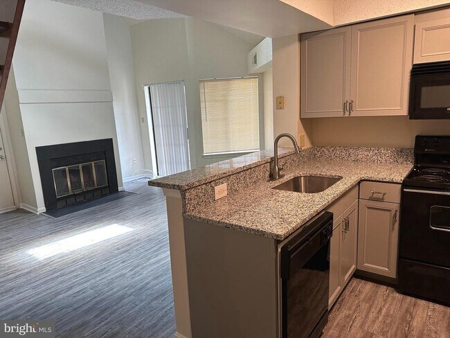 Photo - 14003 Justin Way Unit 5-C