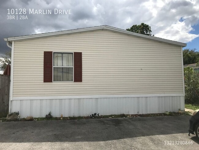 Building Photo - 10128 Marlin Dr
