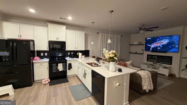 Photo - 3840 Pressley Ln