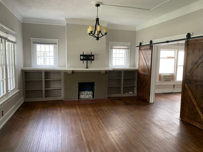 Building Photo - 1609 Ohio St Rental