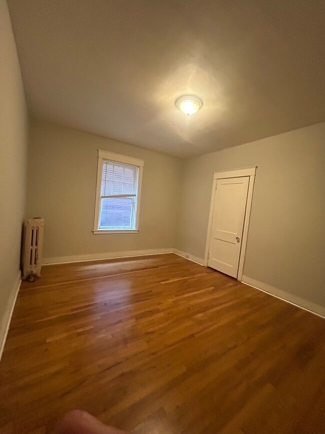 Photo - 5869 Northumberland St