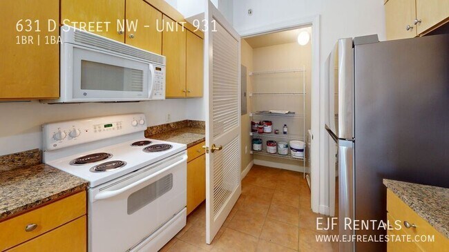 Photo - 631 D St NW Unidad 931