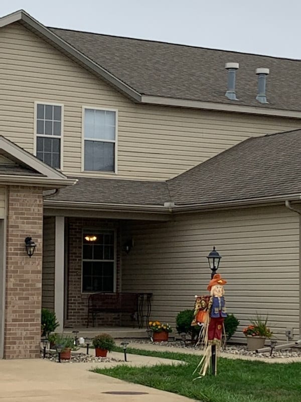 Front View - 3818 Balmoral Dr Unit 3818