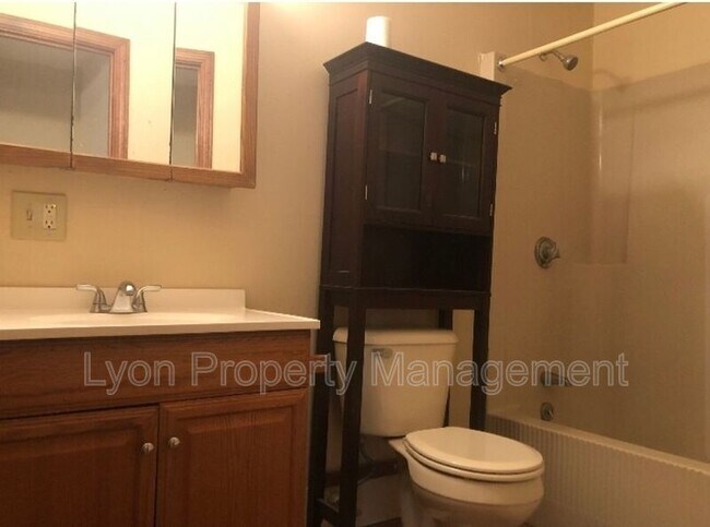 Photo - 44 Samuel Ave Unit A