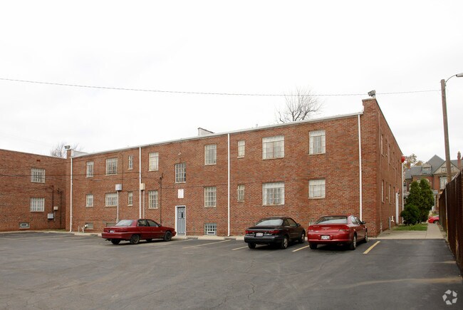 1157 Bryden Rd