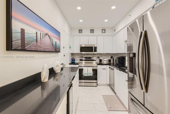 Photo - 2501 S Ocean Dr Unit 617 (AVAILABLE NOW-NOV)